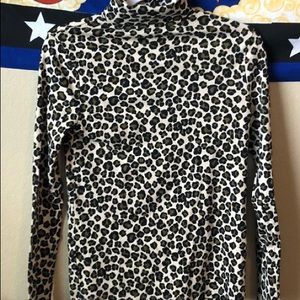 Leopard Turtleneck